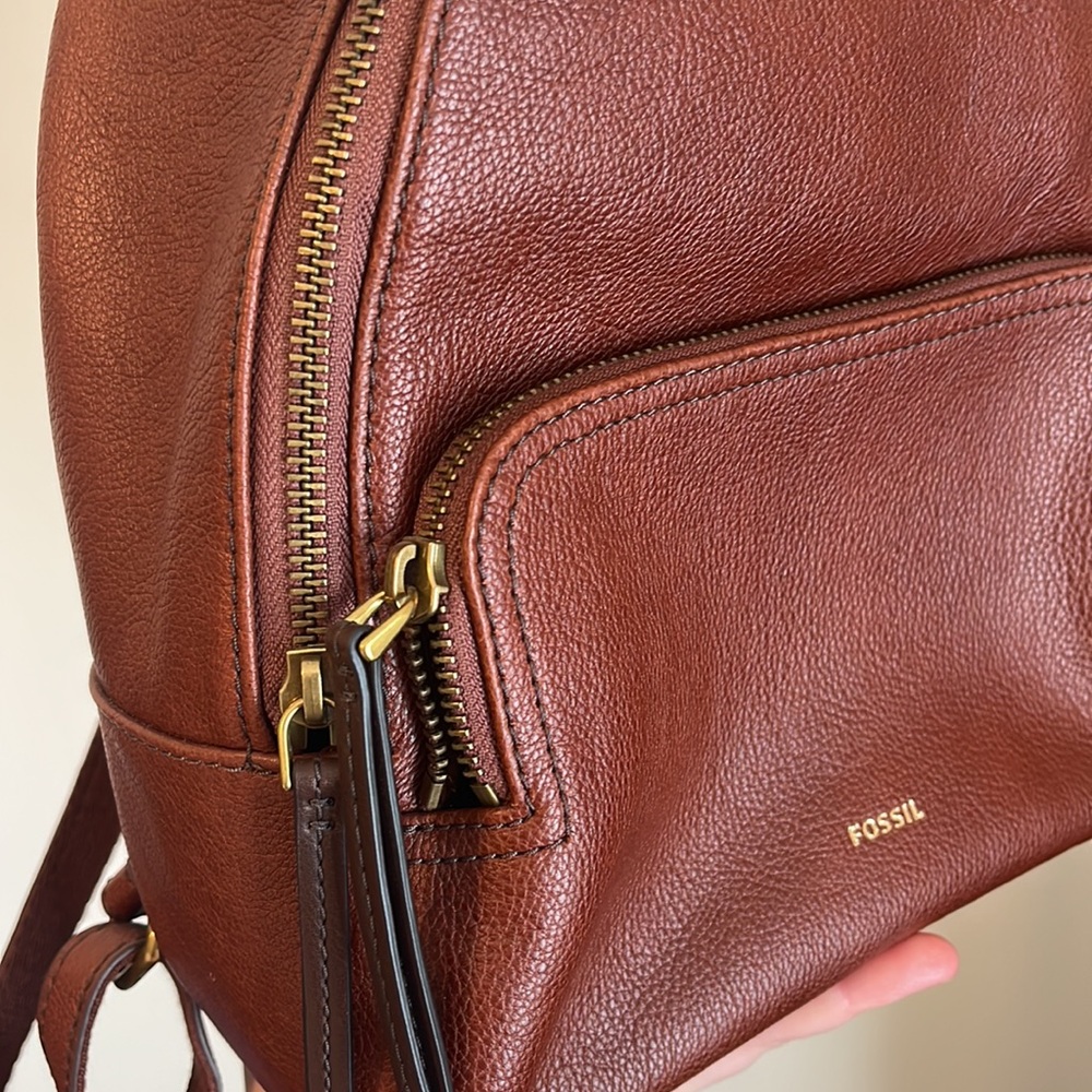 Small Fossil brown leather backpack/ purse